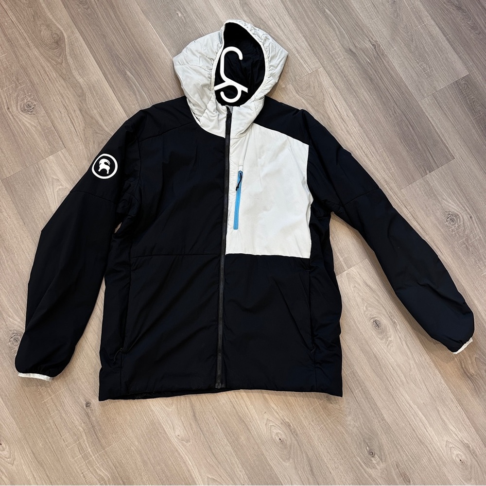 Men's Backcountry Wolverine Black and White Ski Jacket - Inner Layer